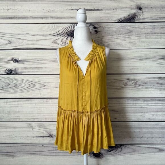 Ann Taylor Loft Yellow Pleated Silky Sleeveless Top - Picture 1 of 7